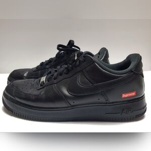 Supreme Nike x Black Air Force 1 Low Sneakers Men's Size 10½